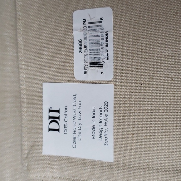 Design Imports Int. Set/4  NWT Busy Bees 100% Cotton Placemats - Picture 5 of 5